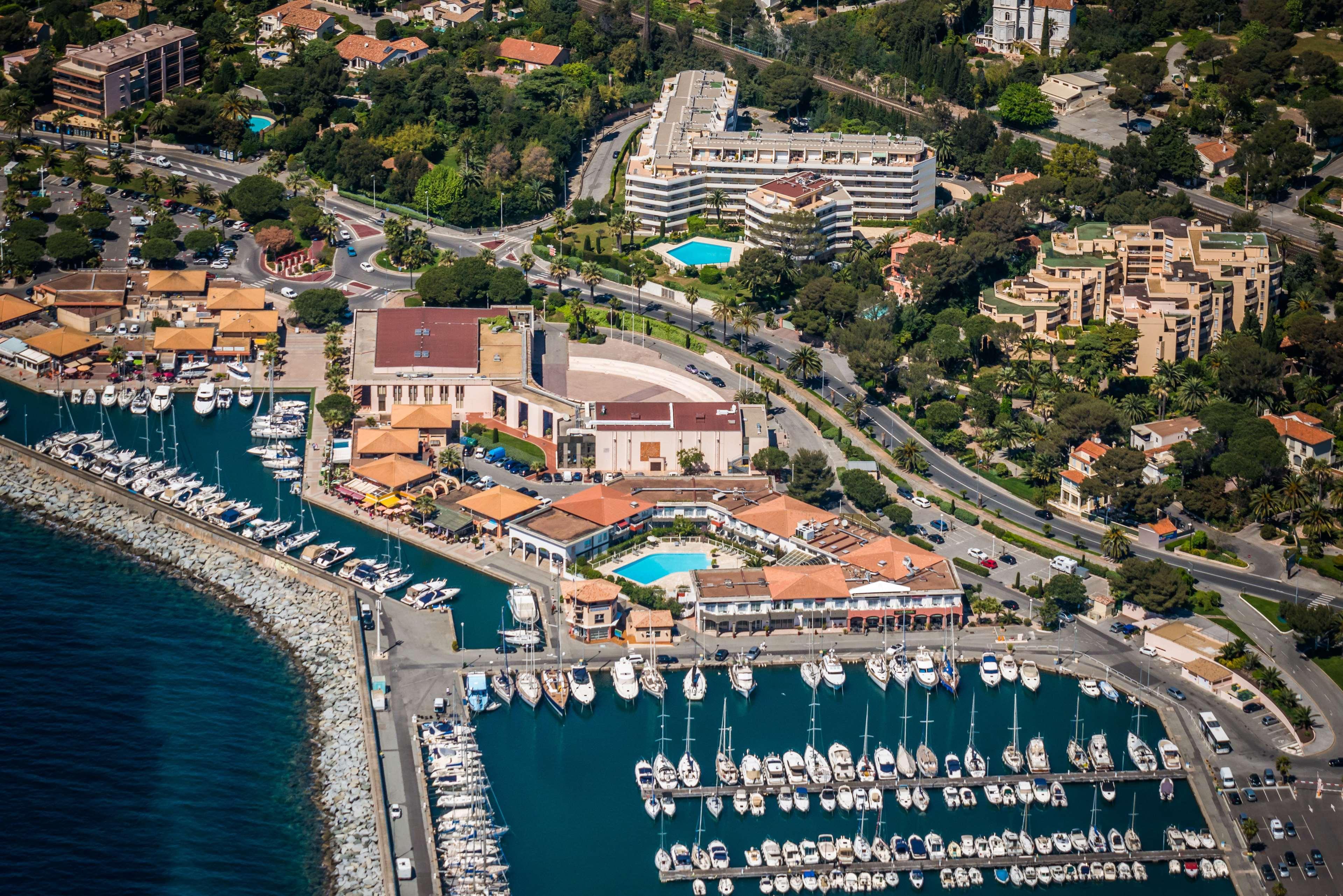 Best Western Plus La Marina Saint-Raphaël Zewnętrze zdjęcie