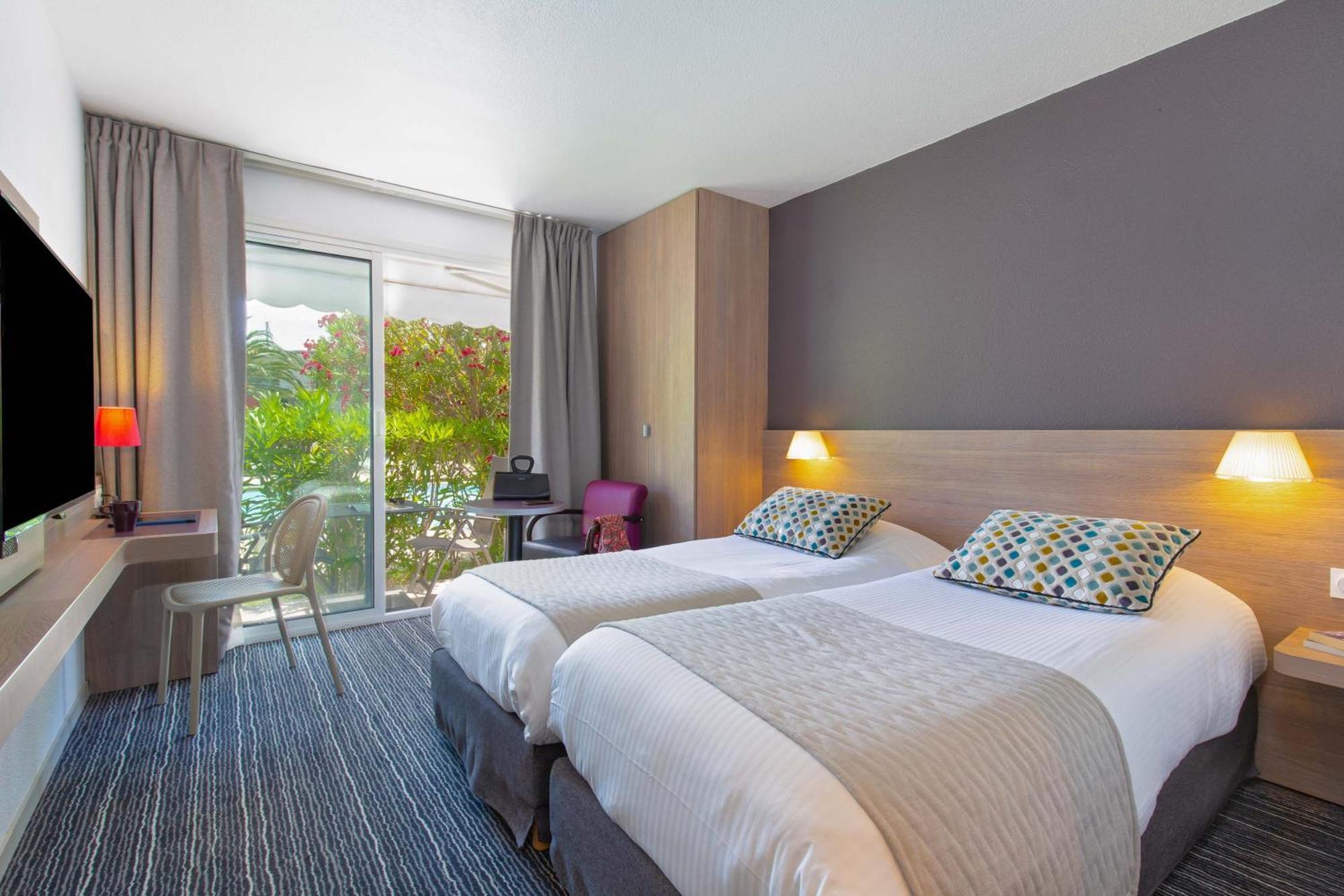 Best Western Plus La Marina Saint-Raphaël Zewnętrze zdjęcie
