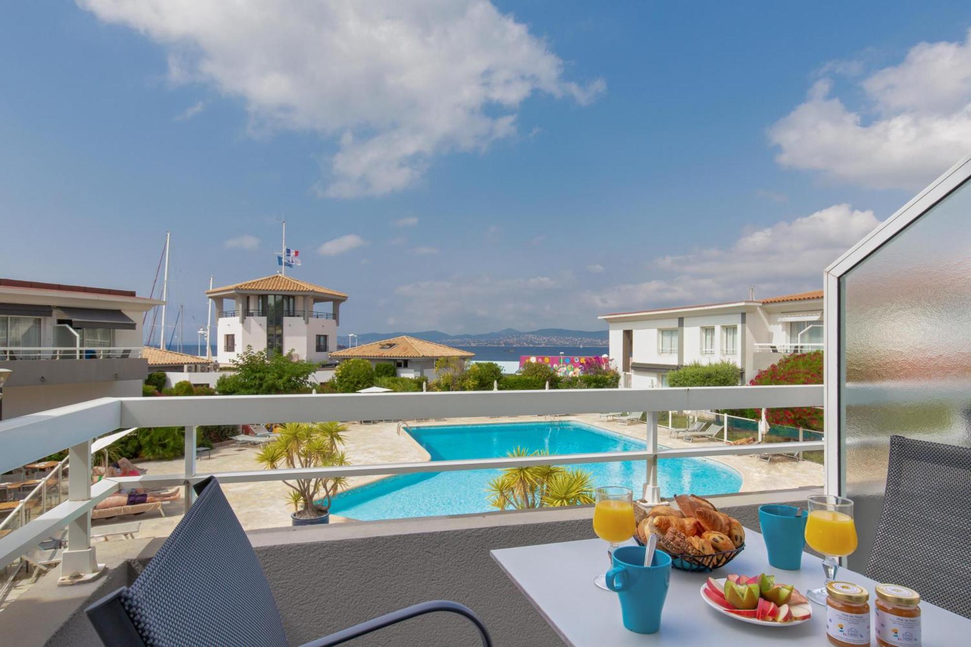 Best Western Plus La Marina Saint-Raphaël Zewnętrze zdjęcie